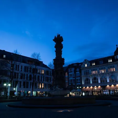 Appartement Schoene, Geraeumige Souterrain Mit Japangarten, Kostenlos Parkplatz Koblenz (Rhineland-Palatinate)