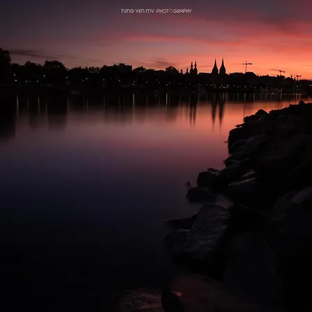 Schoene, Geraeumige Souterrain Mit Japangarten, Kostenlos Parkplatz Appartement